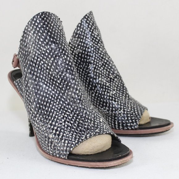 BALENCIAGA Snakeskin Open Toe Slinback Heels Sz US 7.5/ EU 37.5 - Picture 1 of 8